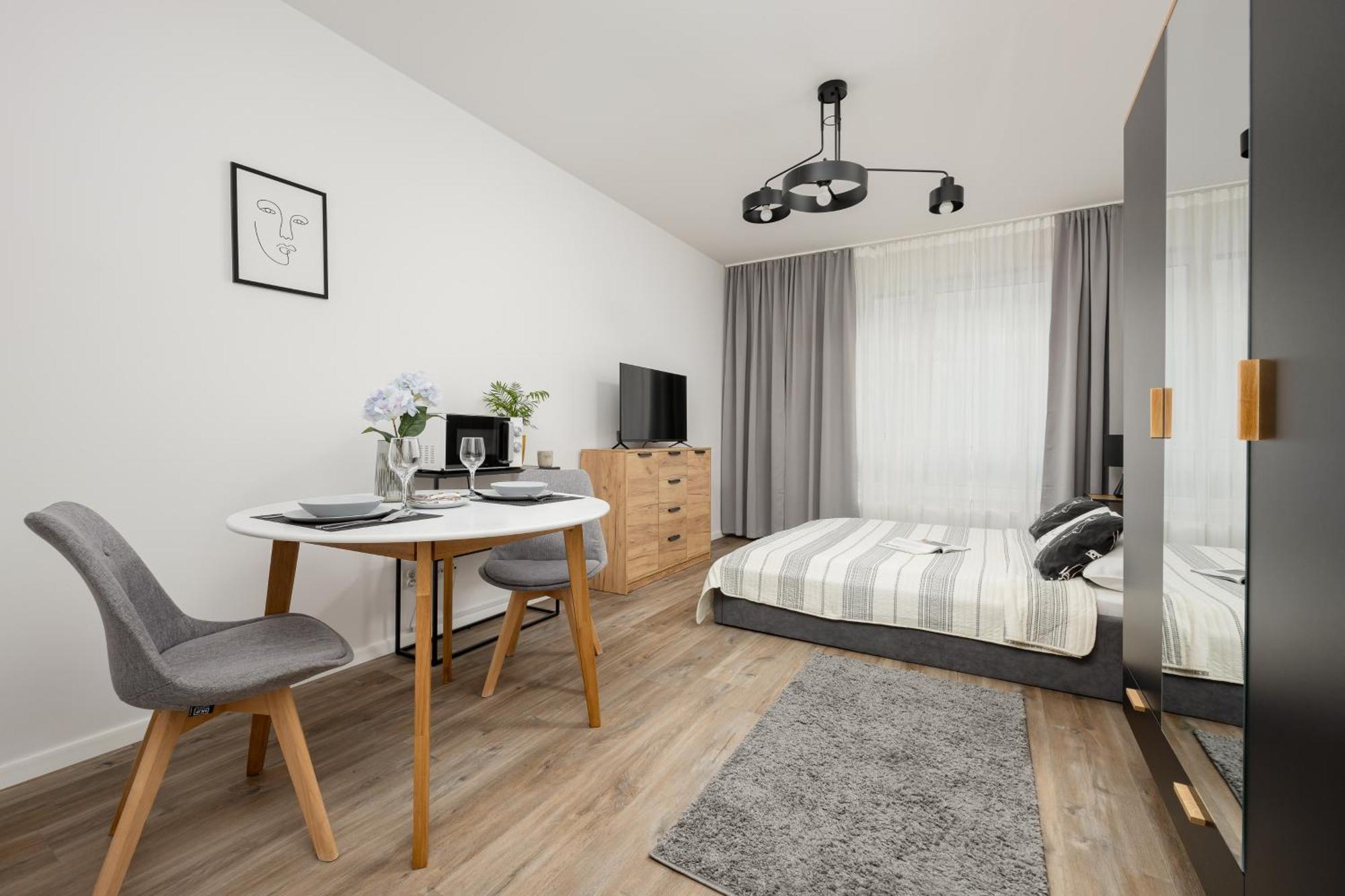 Gdansk Przymorze Pretty Studios & Pets Allowed By Noclegi Renters Ngoại thất bức ảnh