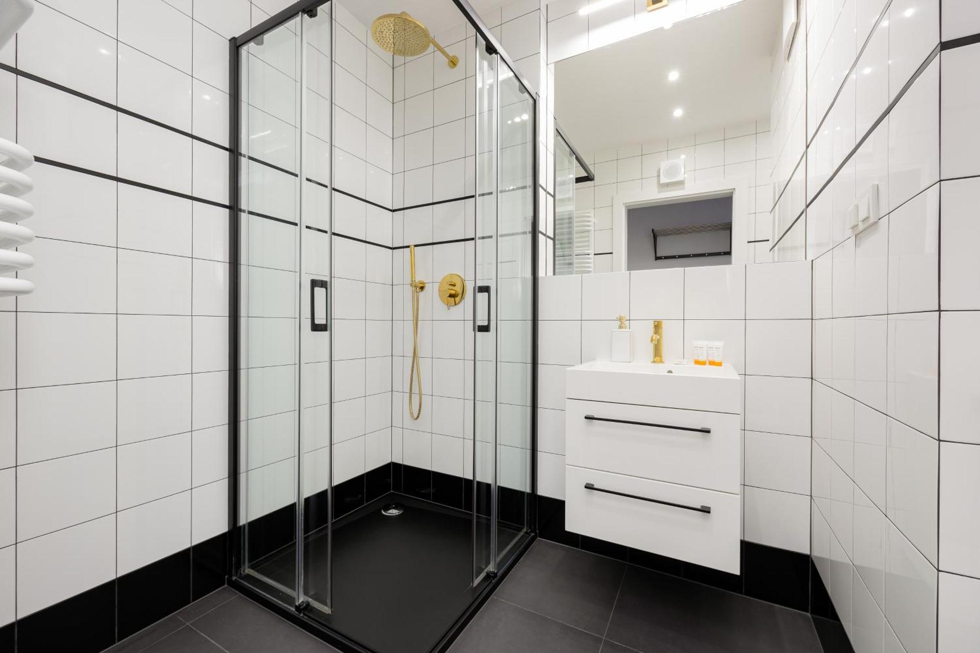 Gdansk Przymorze Pretty Studios & Pets Allowed By Noclegi Renters Ngoại thất bức ảnh