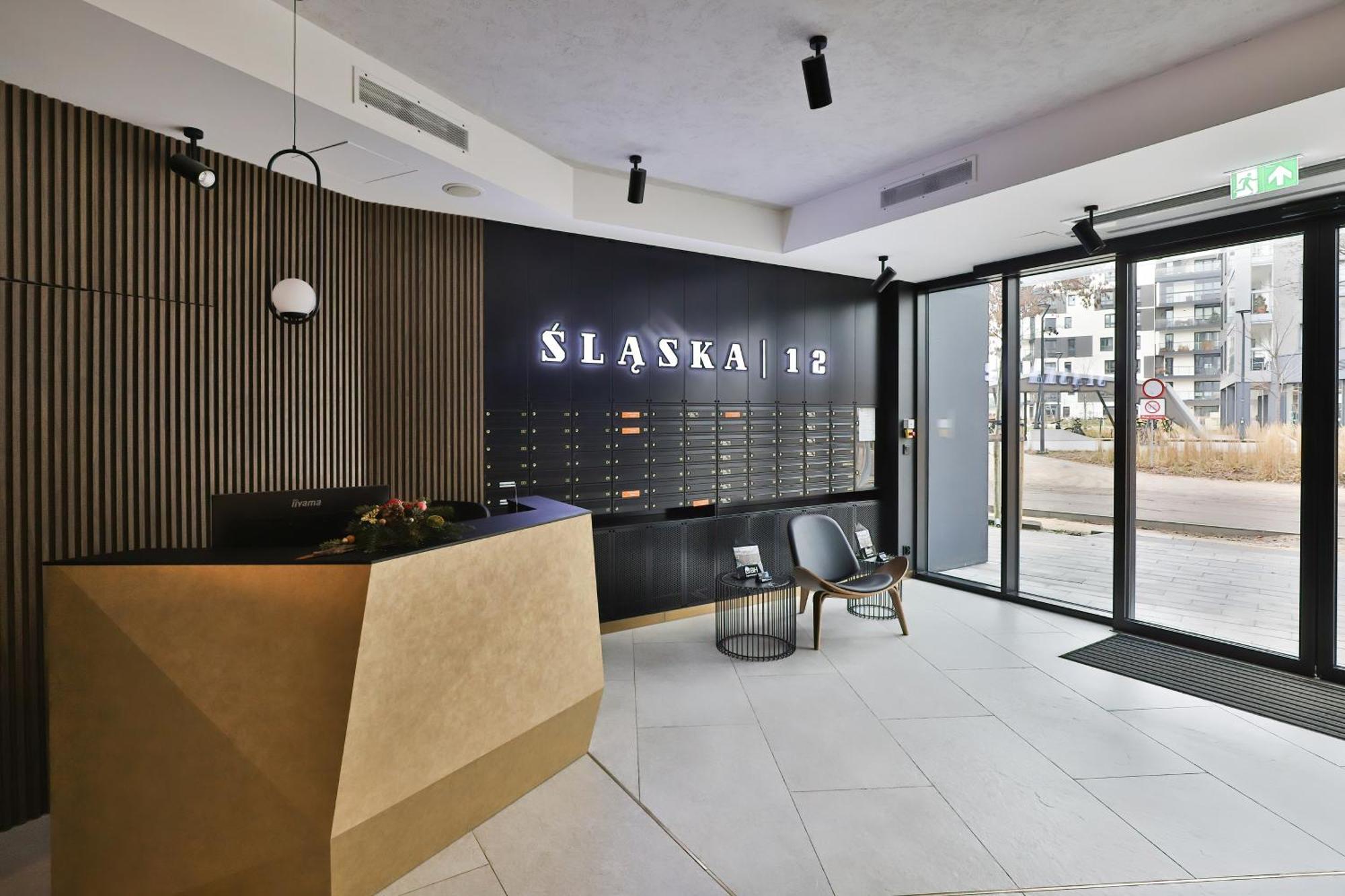 Gdansk Przymorze Pretty Studios & Pets Allowed By Noclegi Renters Ngoại thất bức ảnh